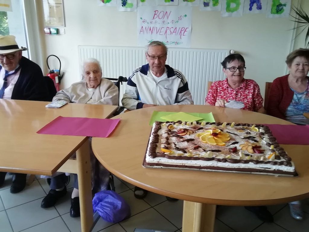 Résidence EHPAD Sainte Monique anniversaire